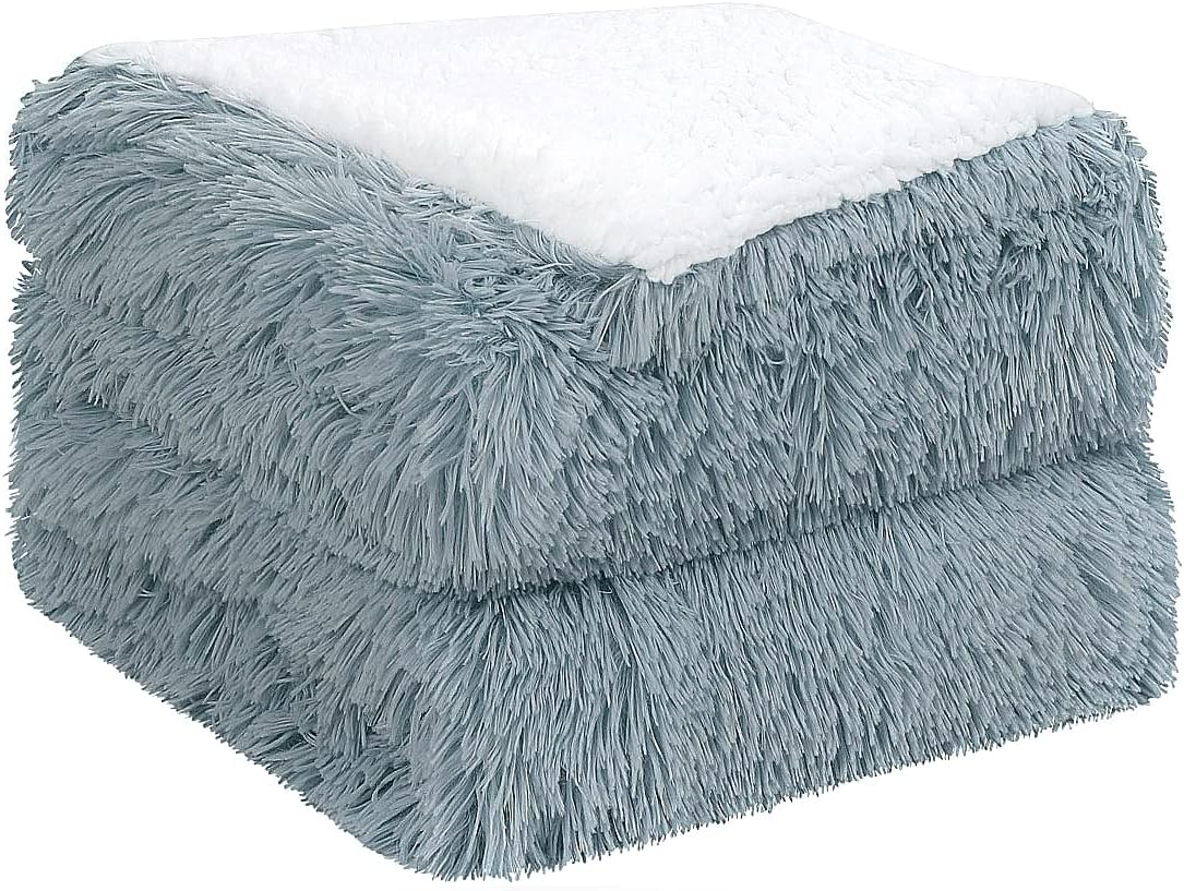 Queen Size Faux Fur Reversible Sherpa Blanket W370776