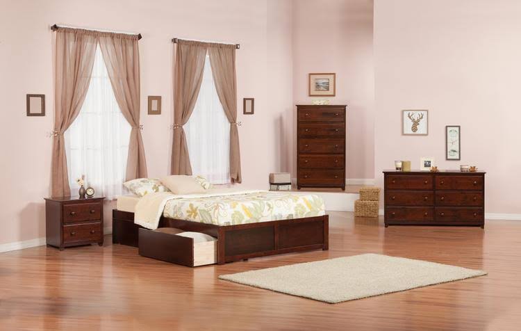 Antique Walnut King Bed O7265