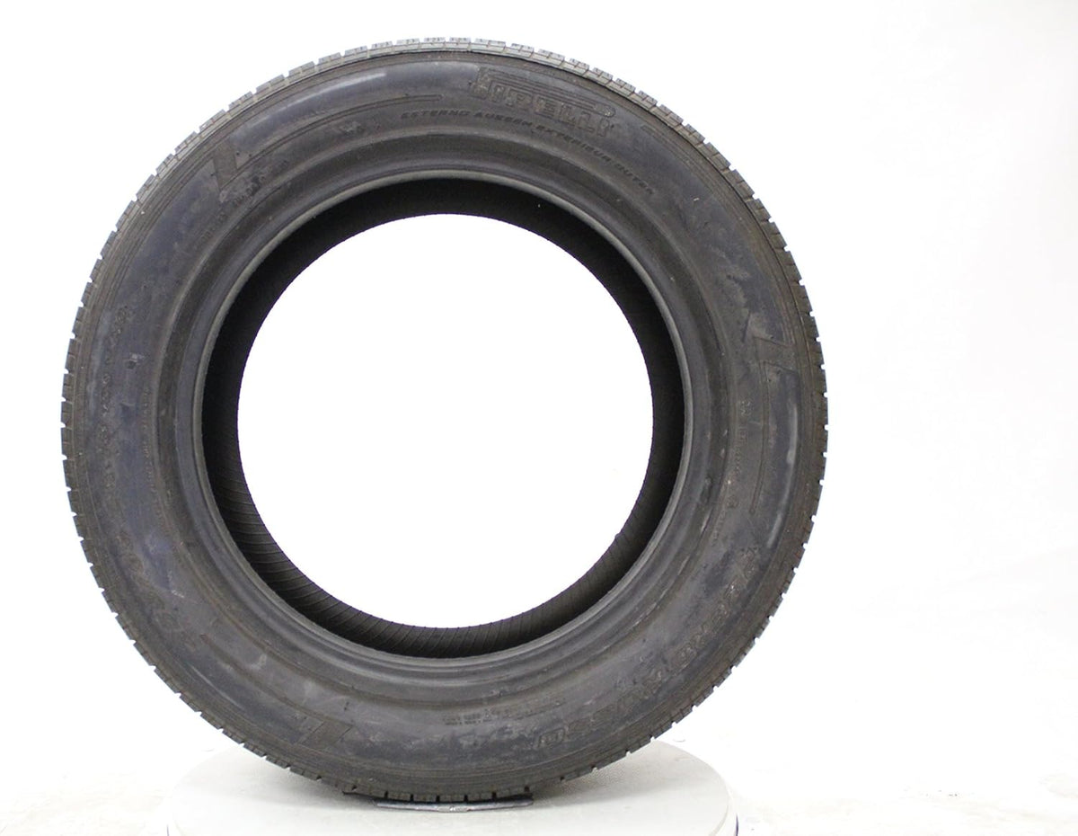 295/35R18 99Y All-Season Radial Tire P851