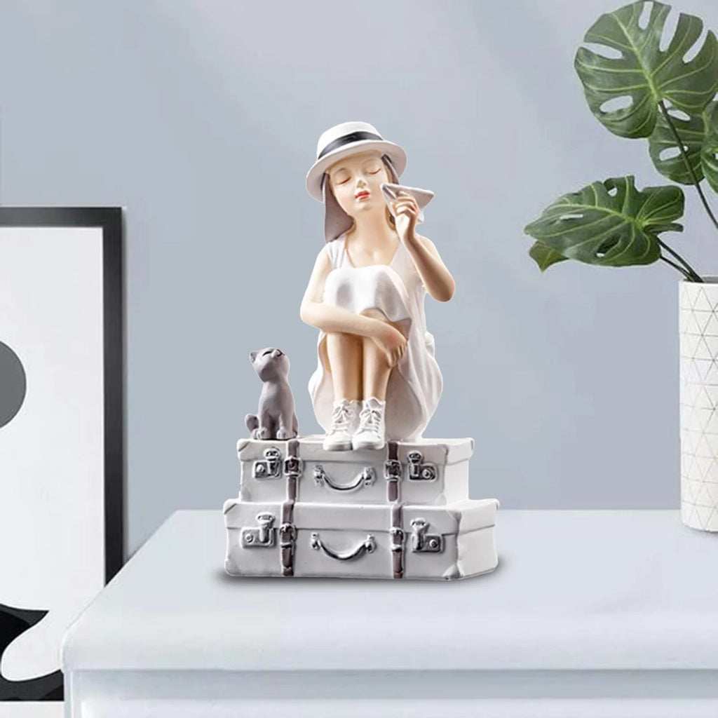 Girl Figurine Statue Sculpture Desktop Ornament R291