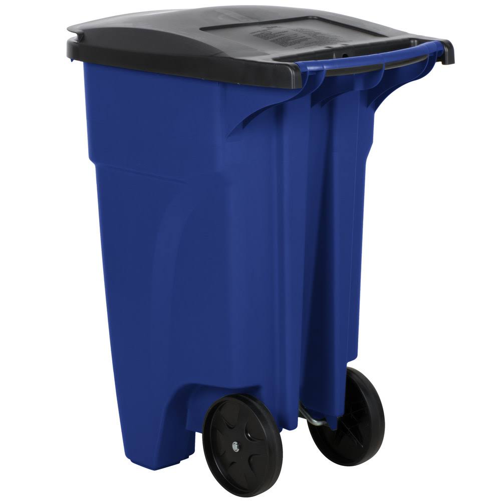 32 Gallon Gray Rollout Trash Container with Lid Y35441