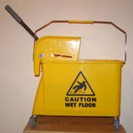 20 qt. Mop Bucket/Wringer N607778
