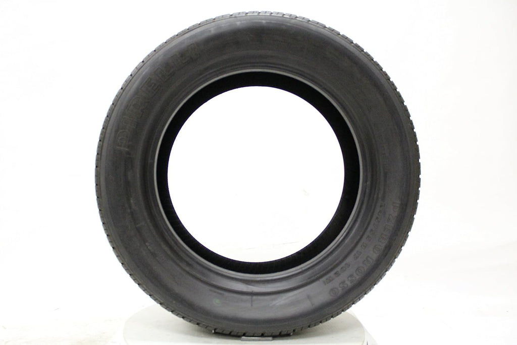 295/35R18 99Y All-Season Radial Tire P851