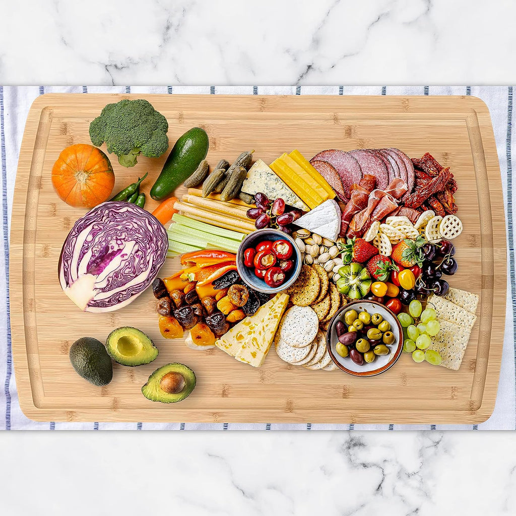 Bamboo Cutting Board with Stainless Steel Chef Knife Y9510