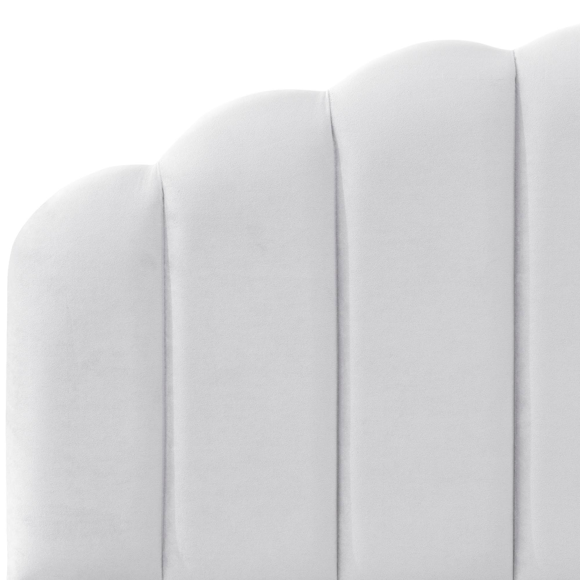 White Shell Velvet Bed R8835