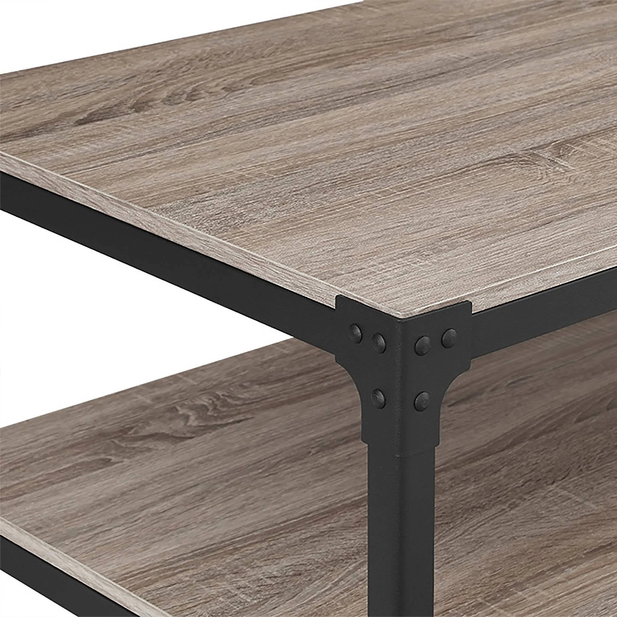 Rustic Wood Coffee Table W73095
