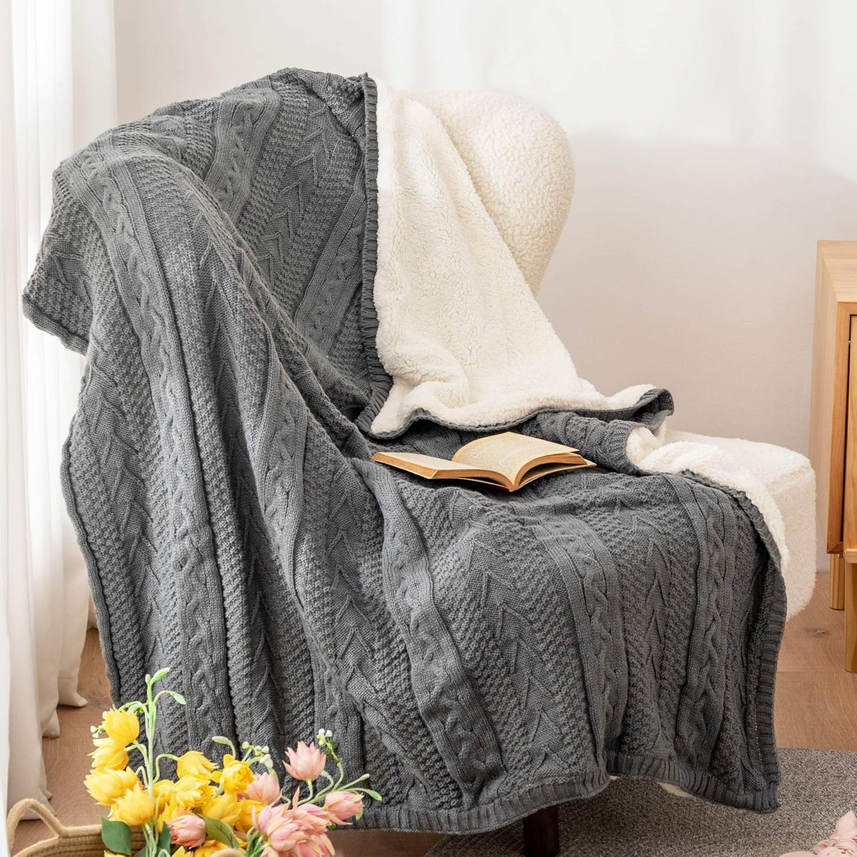Cable Knit Sherpa Throw Blanket 50x63 Inch X319