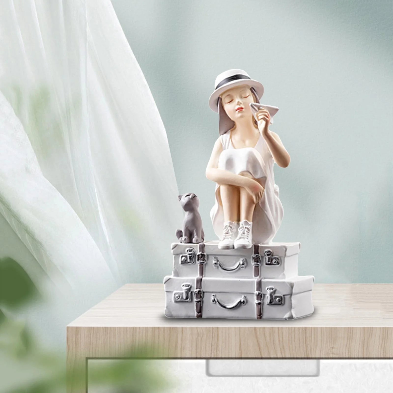 Girl Figurine Statue Sculpture Desktop Ornament R291
