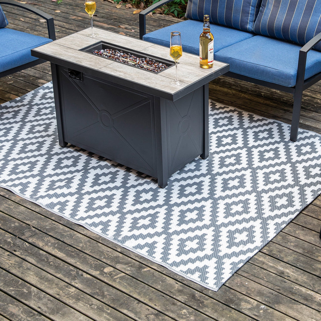 Reversible Plastic Straw Outdoor Area Rug Q791
