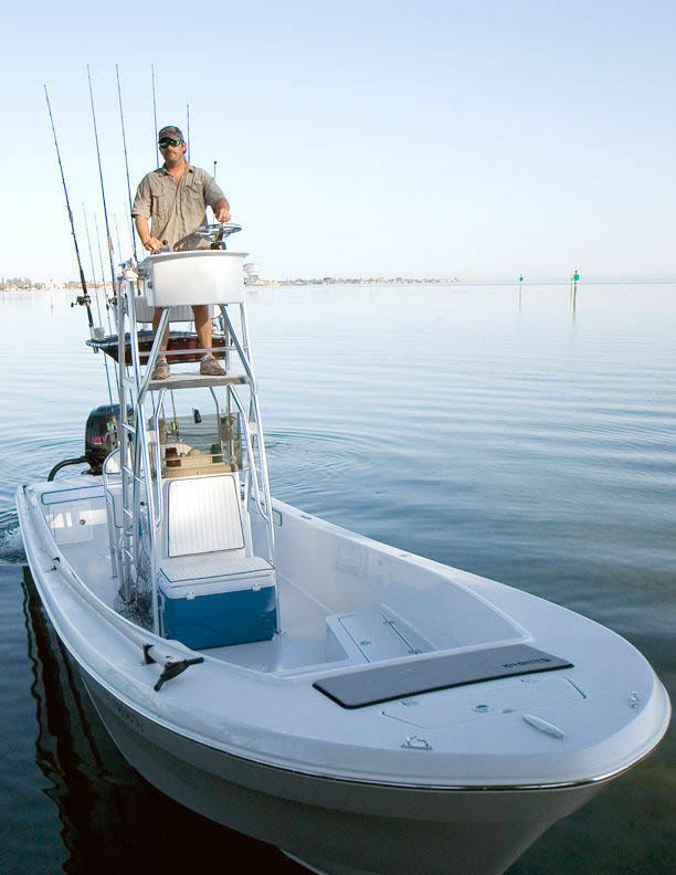HX400 VHF Radio H540