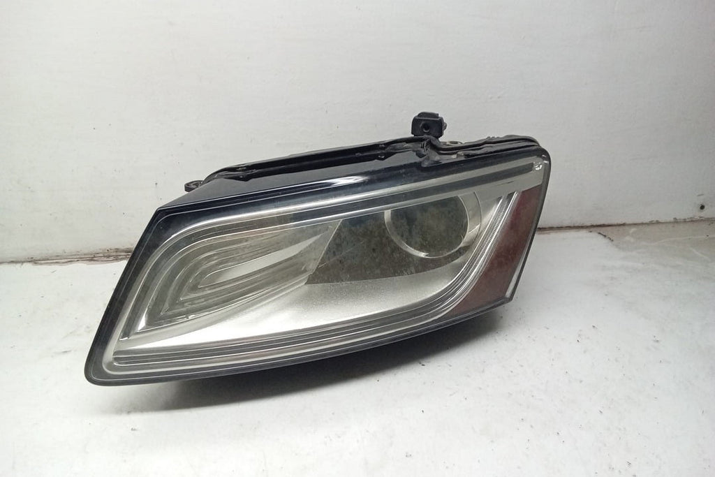 Pre-Owned Audi Q5 Driver LH Head Light Lamp W90832