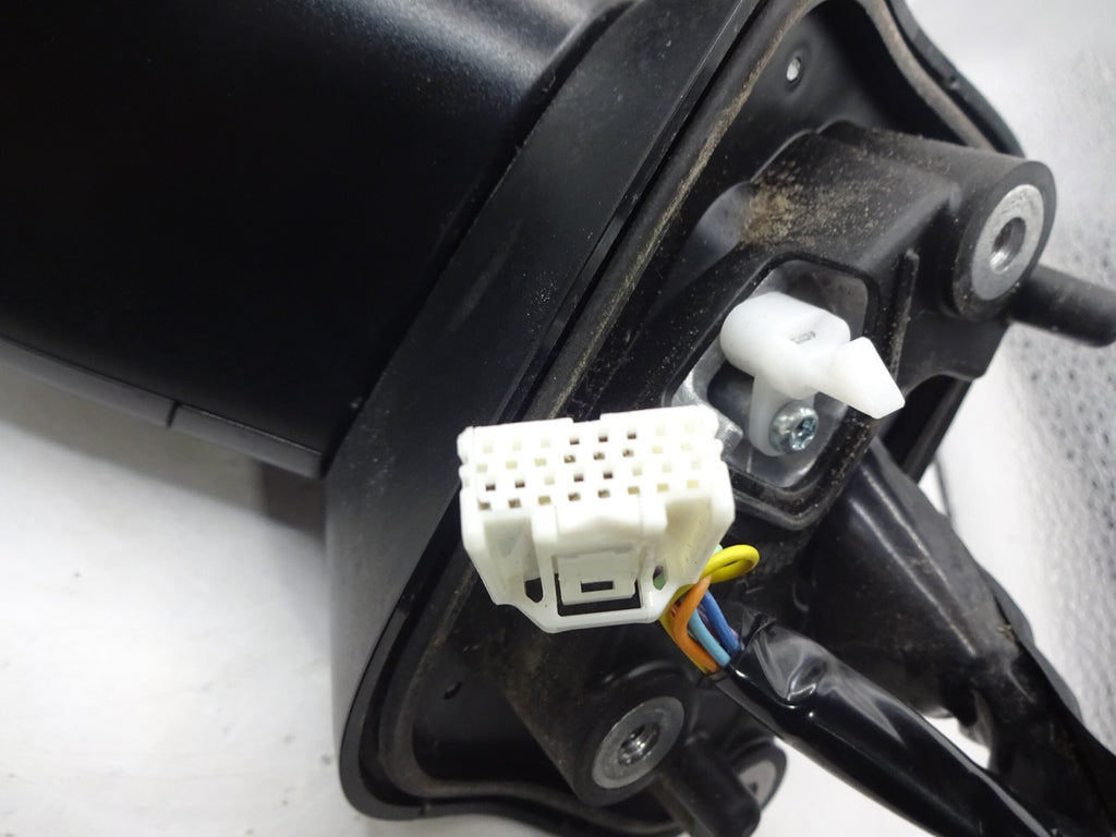 Passenger Side View Mirror G4165