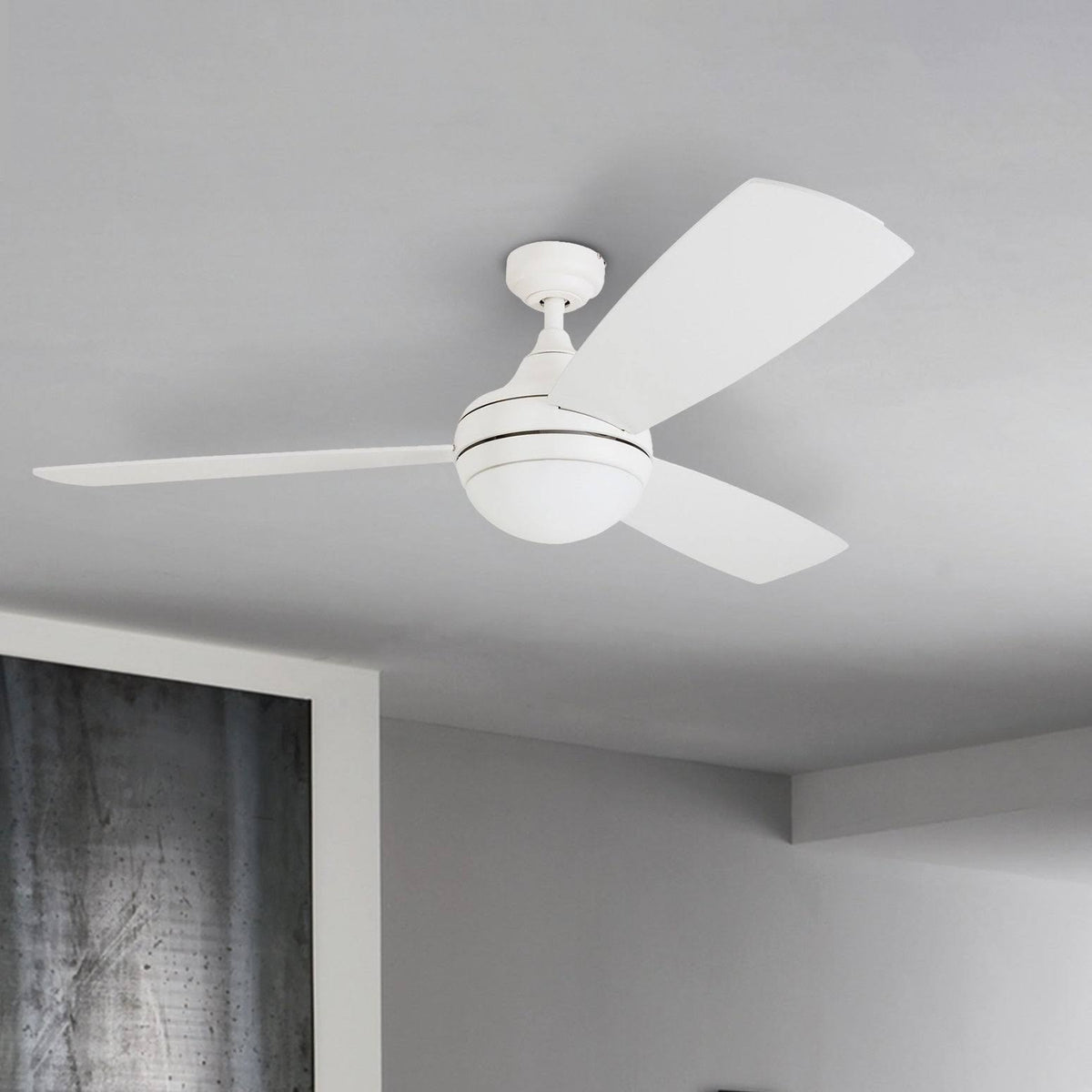White LED Ceiling Fan with Remote X51727